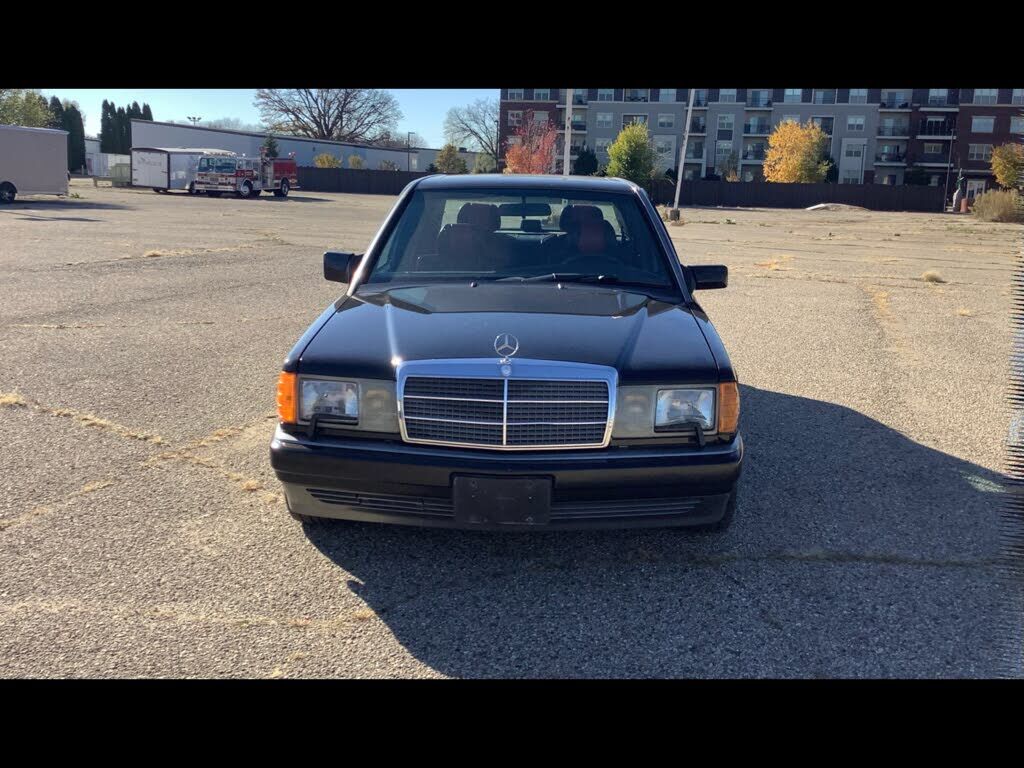 1993 MERCEDES-BENZ 190
