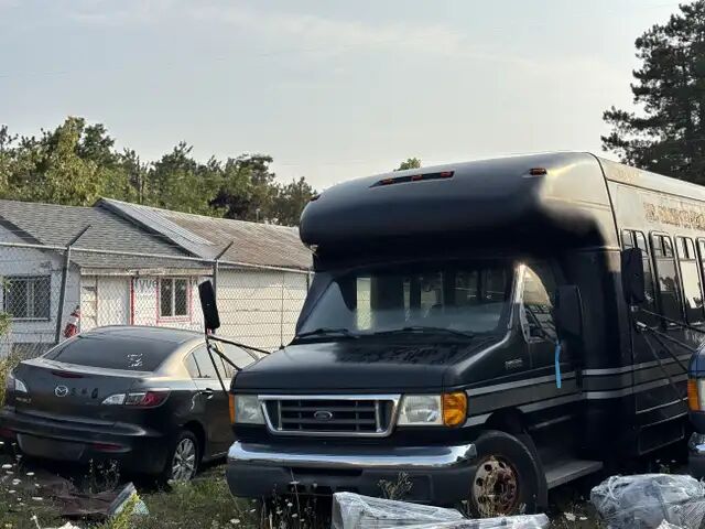 Ford E-450