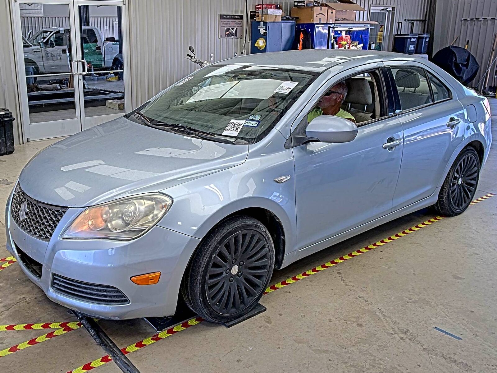 Suzuki Kizashi