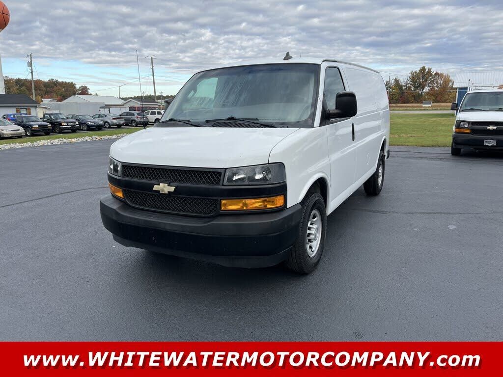 2019 CHEVROLET Express