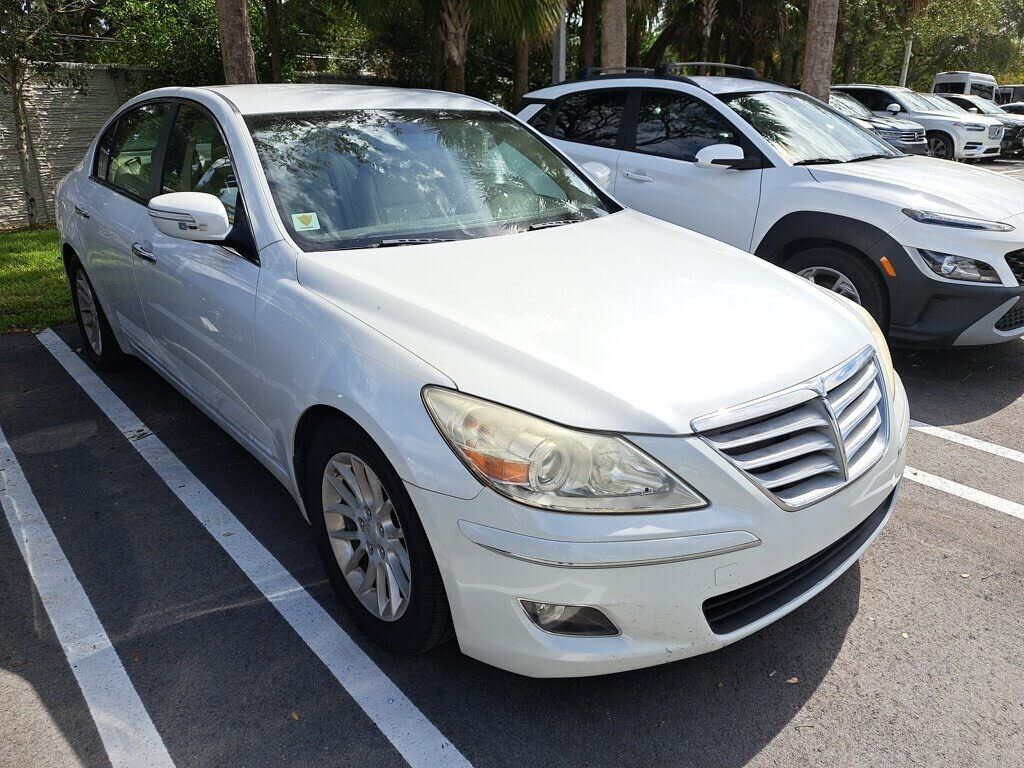 Hyundai Genesis