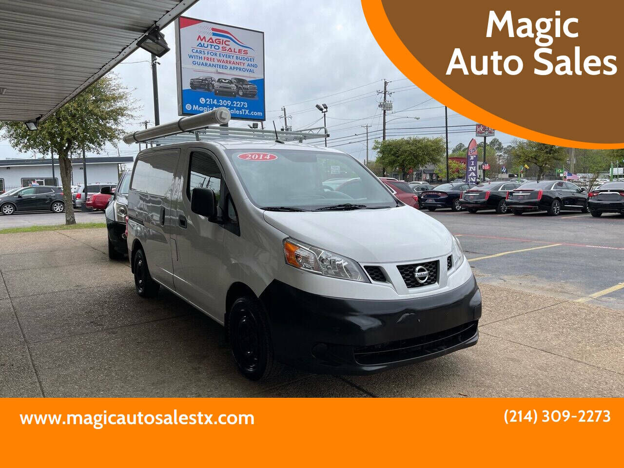 2015 NISSAN NV200