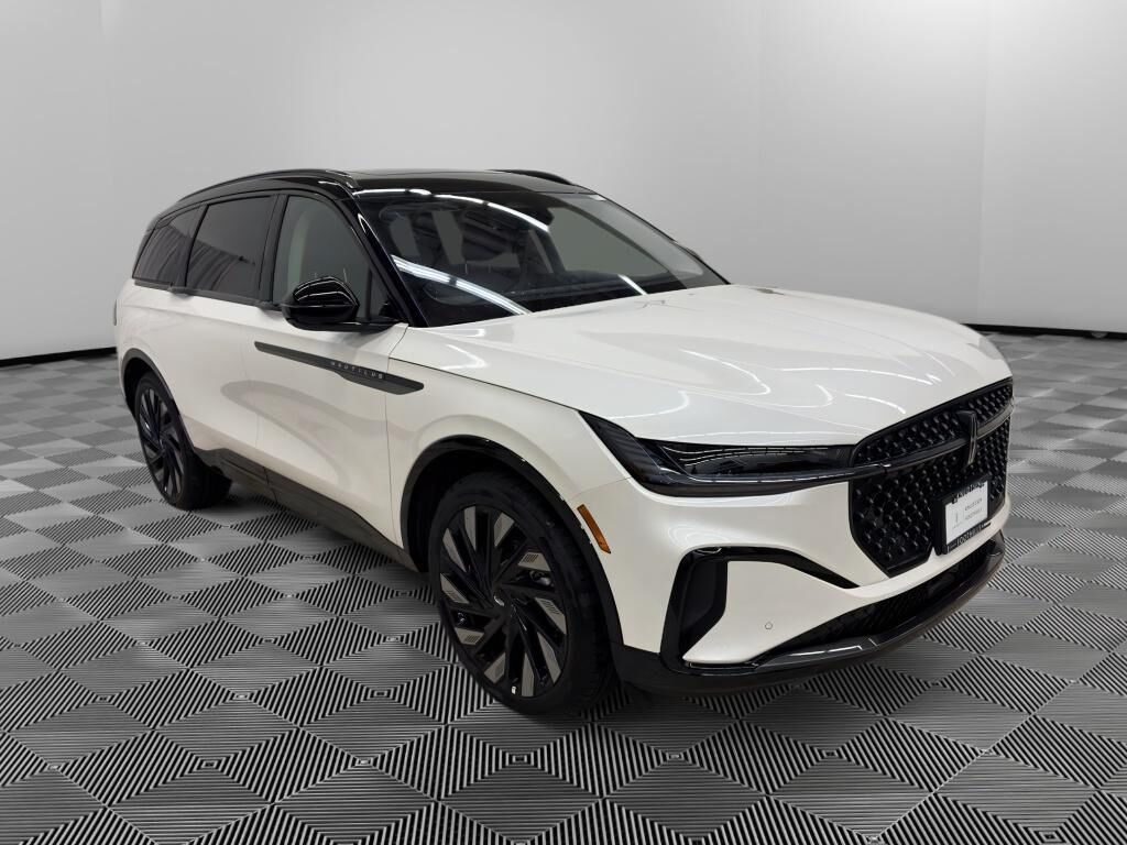 2026 LINCOLN Nautilus