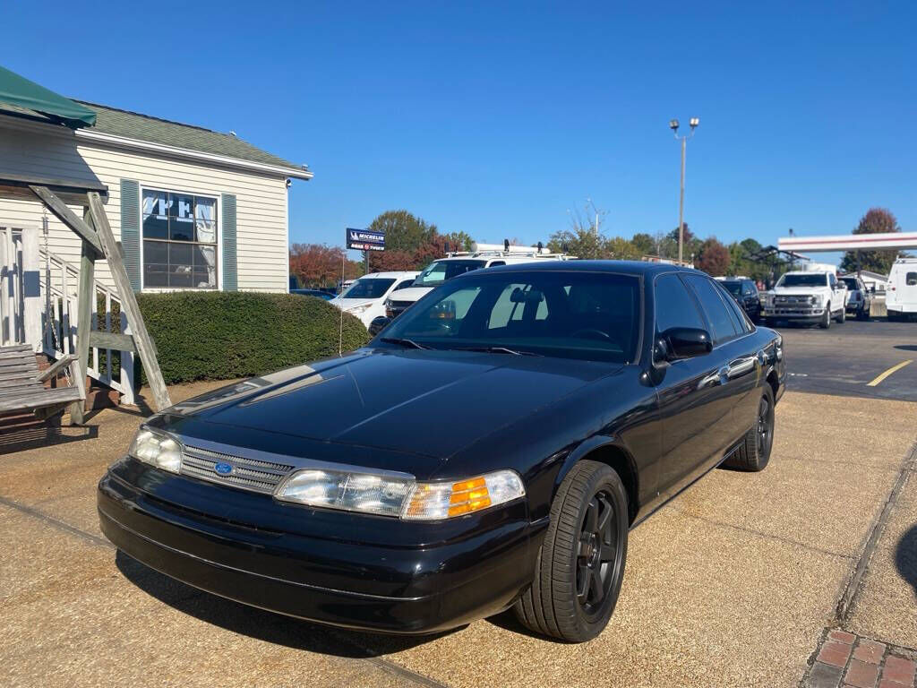 1994 FORD Crown Victoria