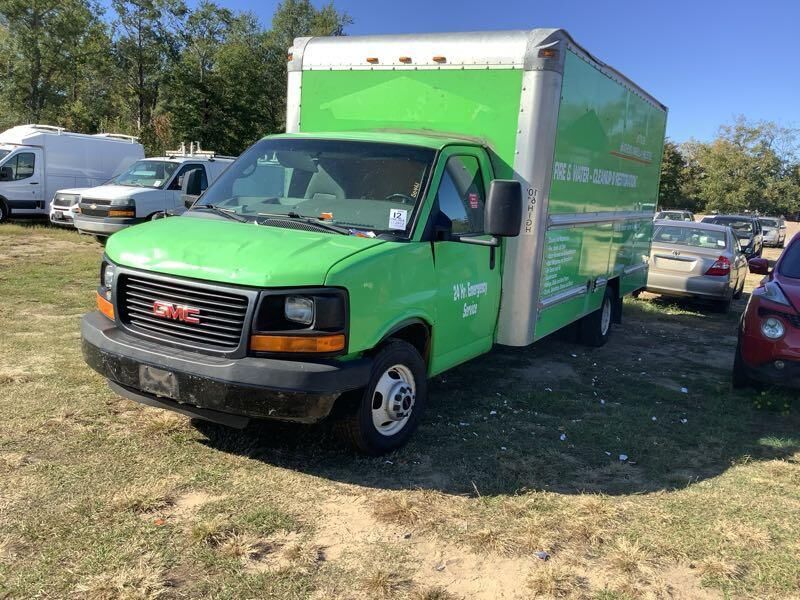 GMC Savana