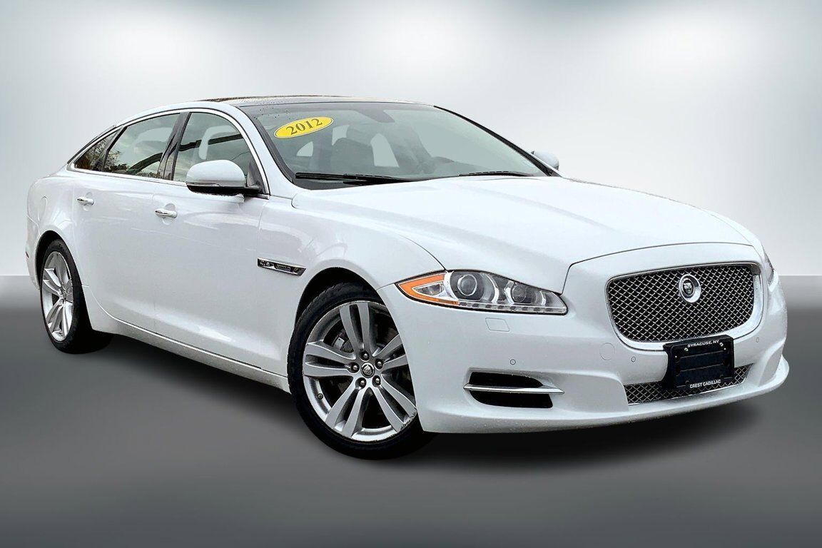 Jaguar XJ