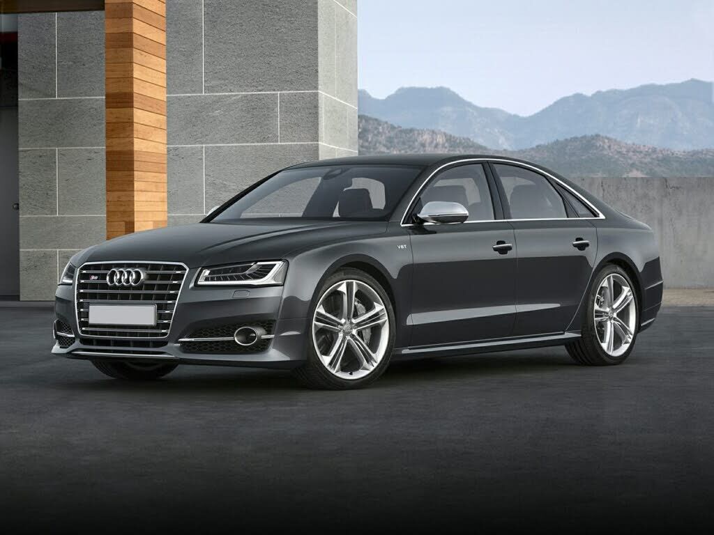 Audi S8