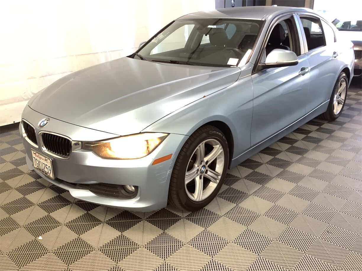 BMW 320i