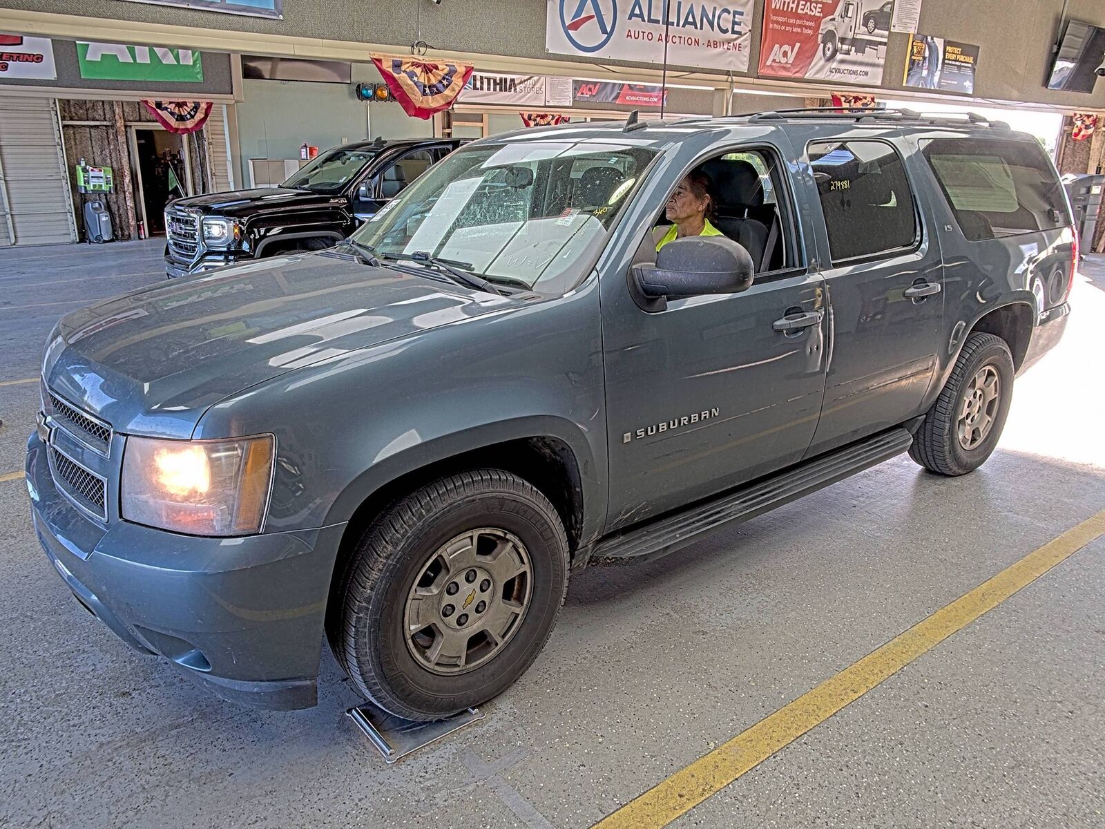 Chevrolet Suburban