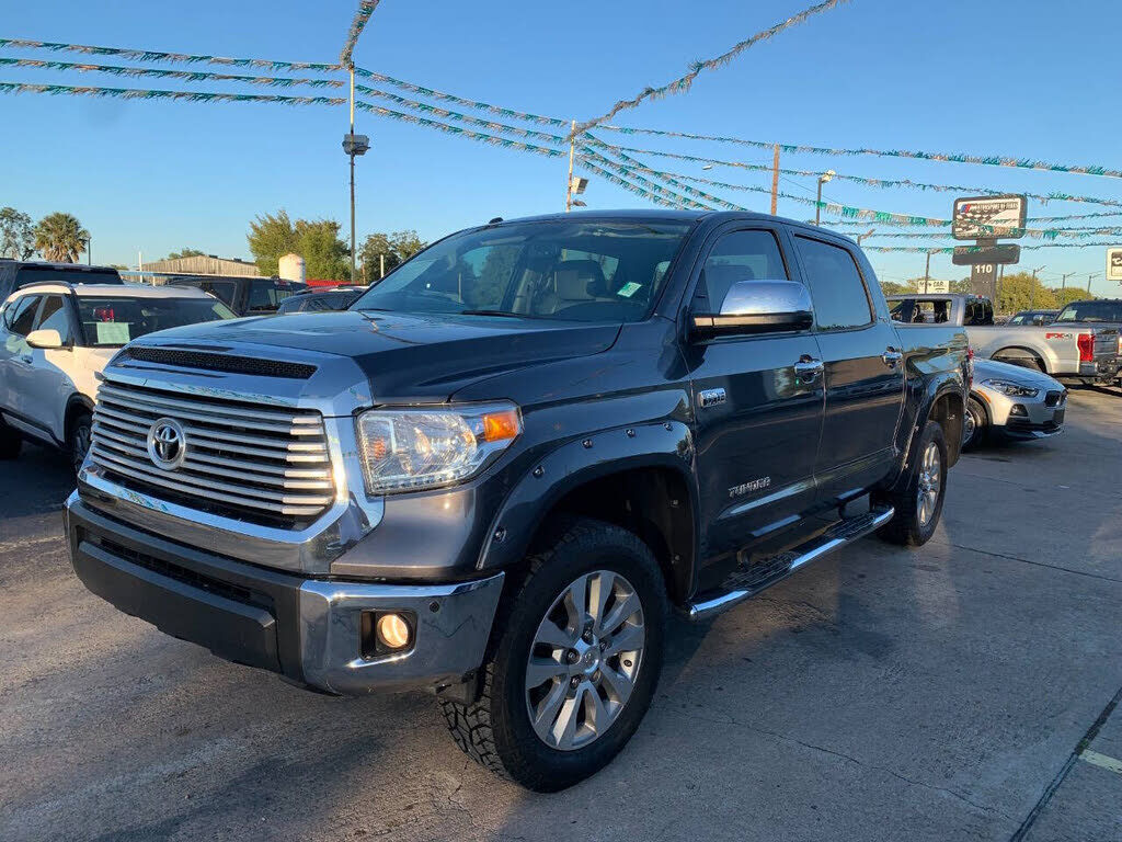 2016 TOYOTA Tundra
