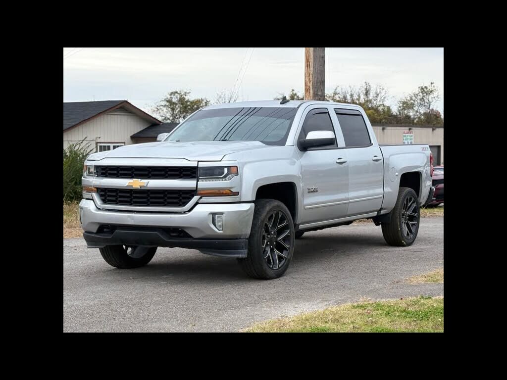 2017 CHEVROLET Silverado