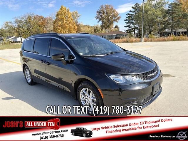 2021 CHRYSLER Voyager