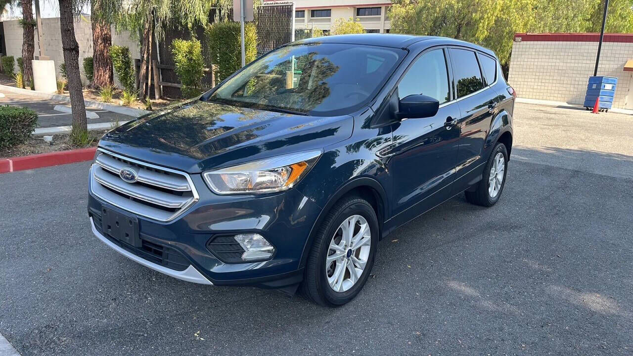 2019 FORD Escape