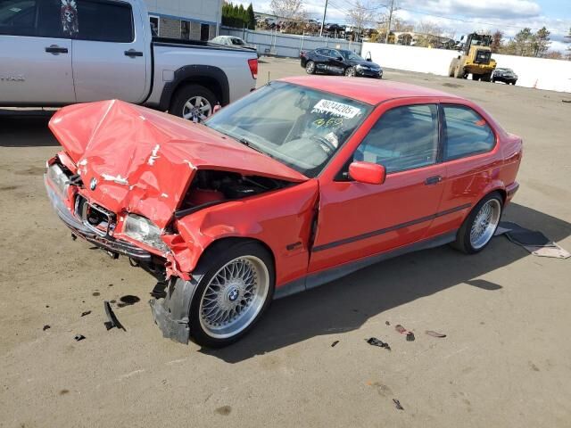 BMW 318ti