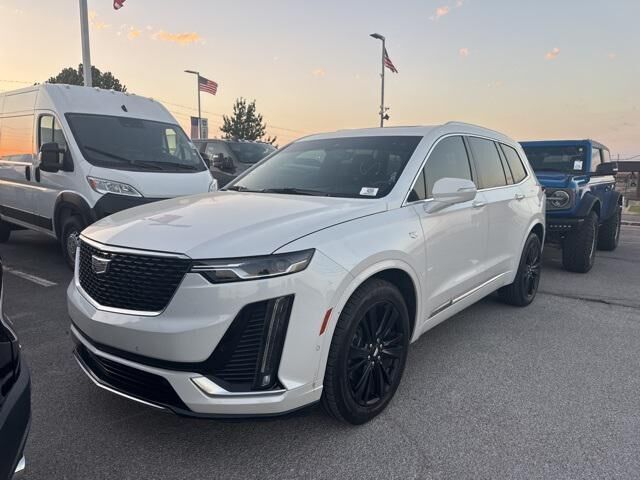 2024 CADILLAC XT6