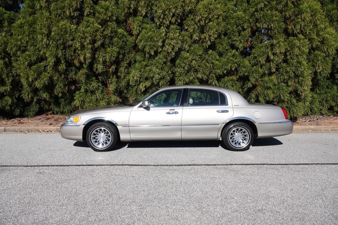 Lincoln Town Car