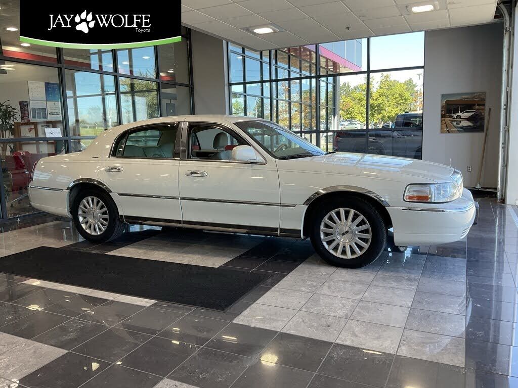 Lincoln Town Car