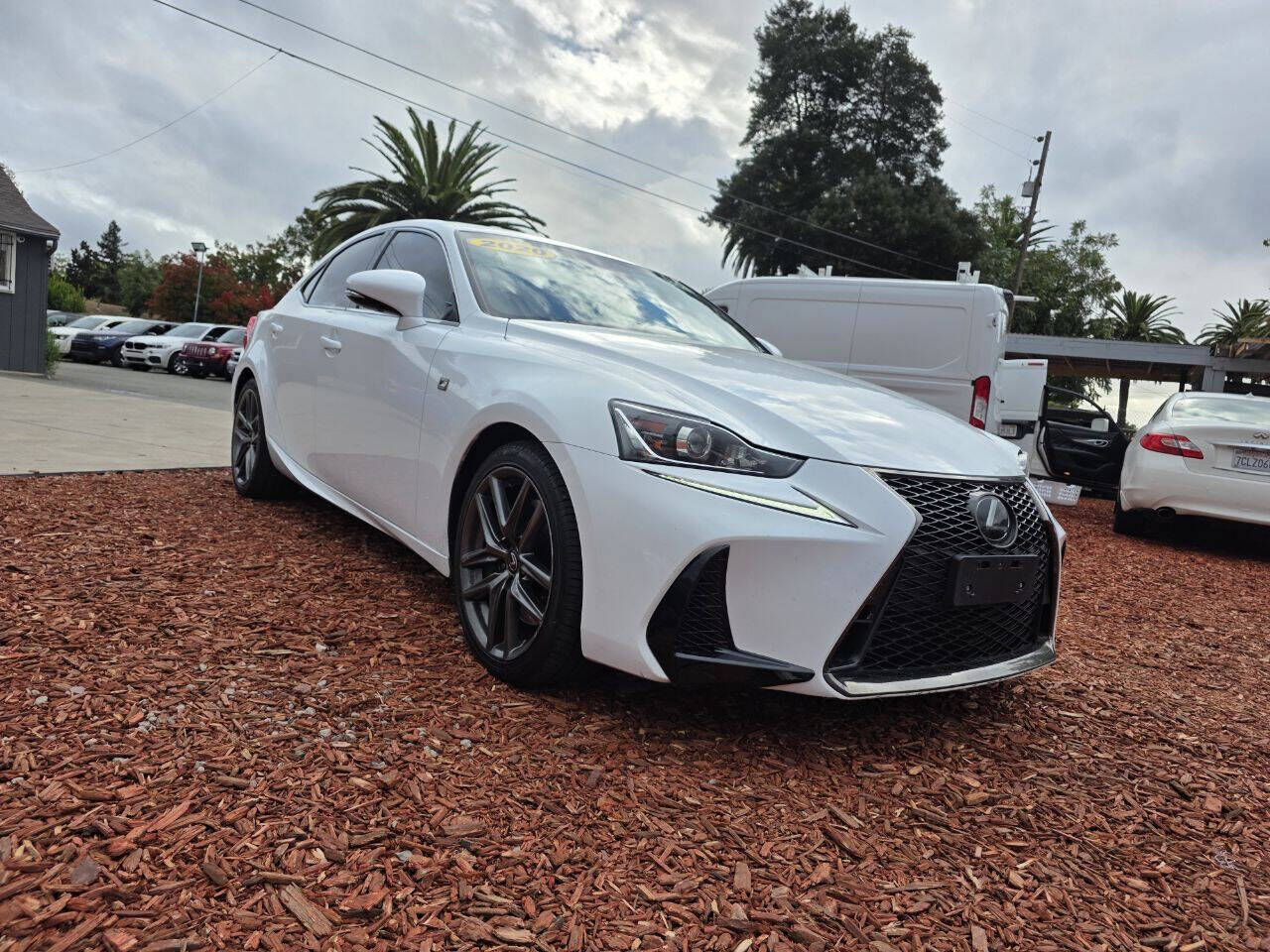 2020 LEXUS IS