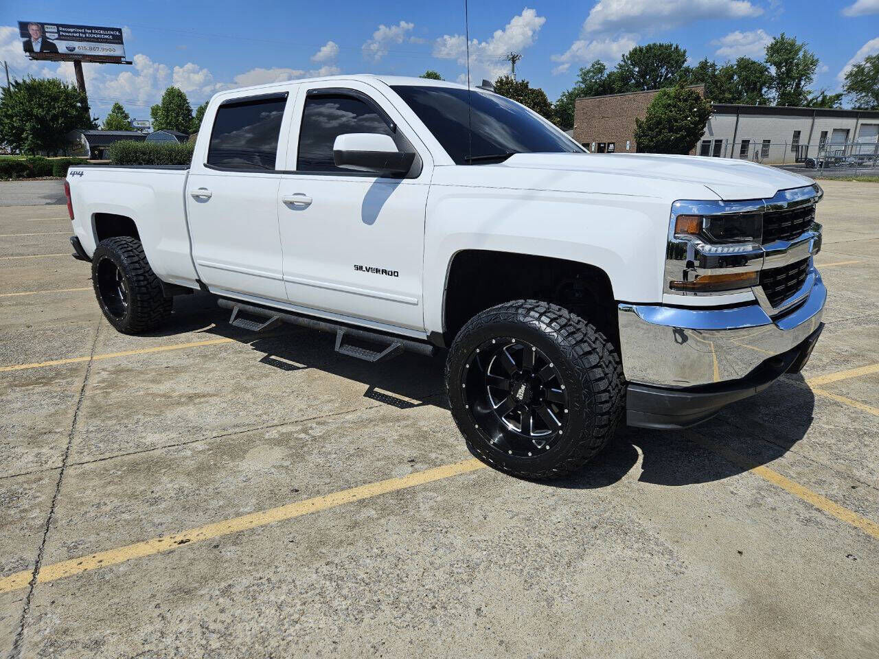 2018 CHEVROLET Silverado