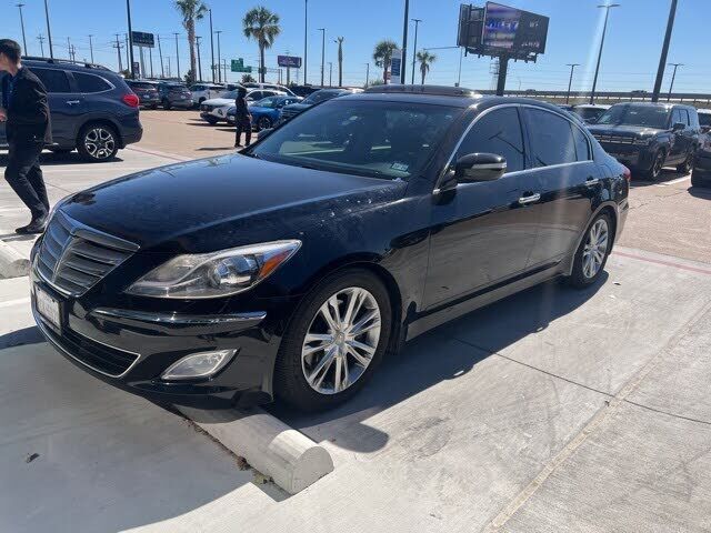 Hyundai Genesis