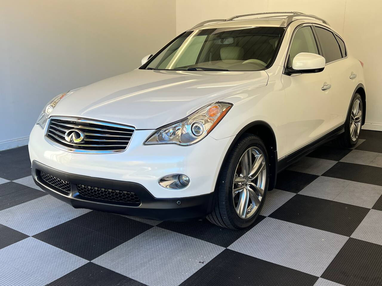 2014 INFINITI QX50