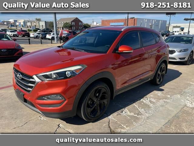2016 HYUNDAI Tucson