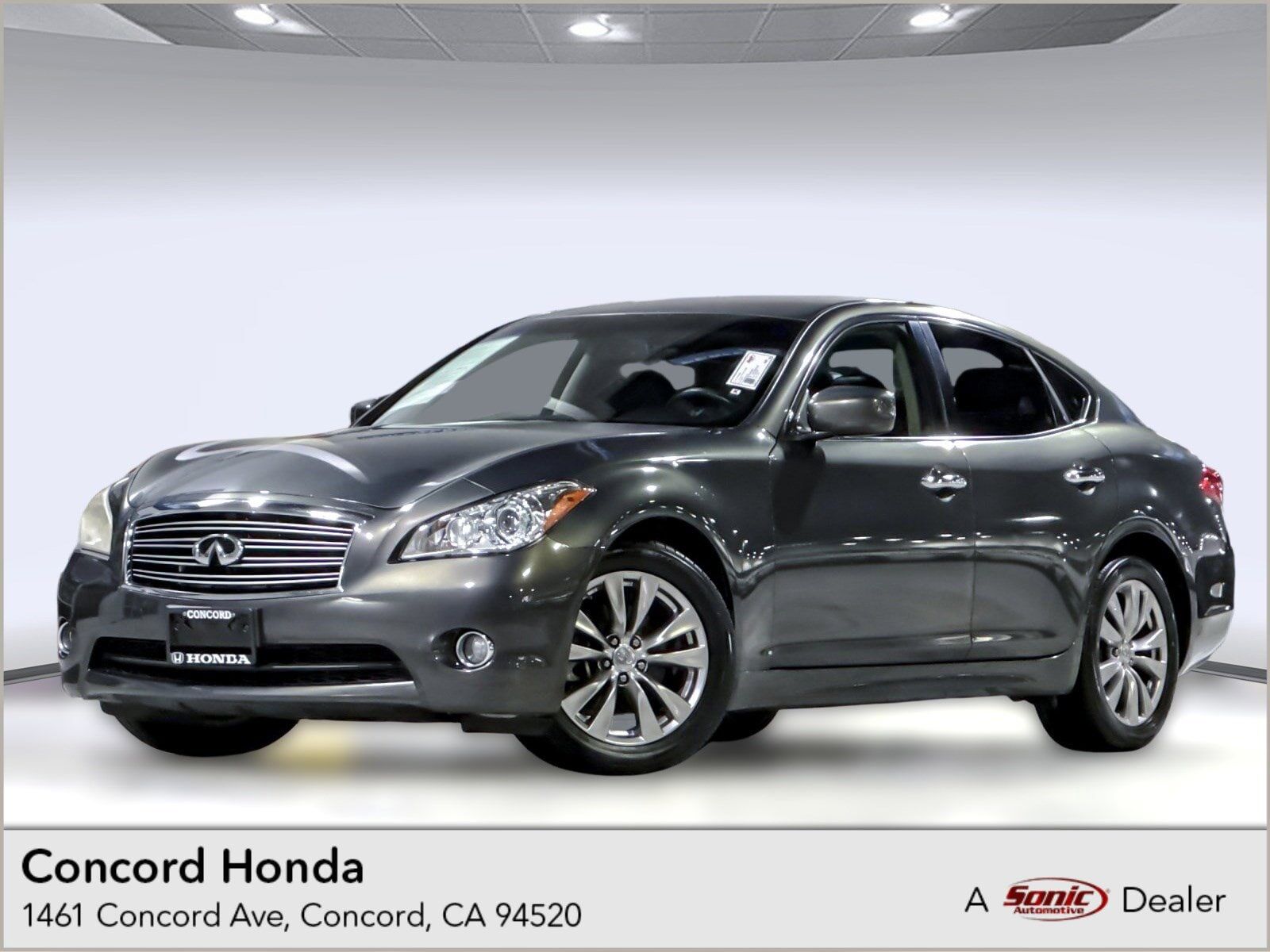 Infiniti M37