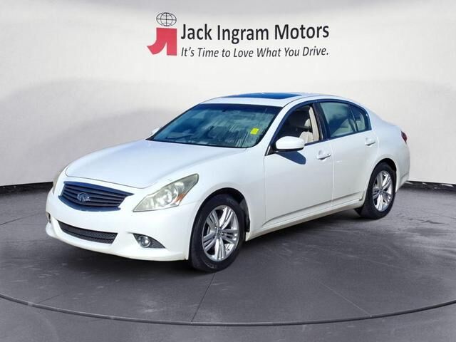 Infiniti G37