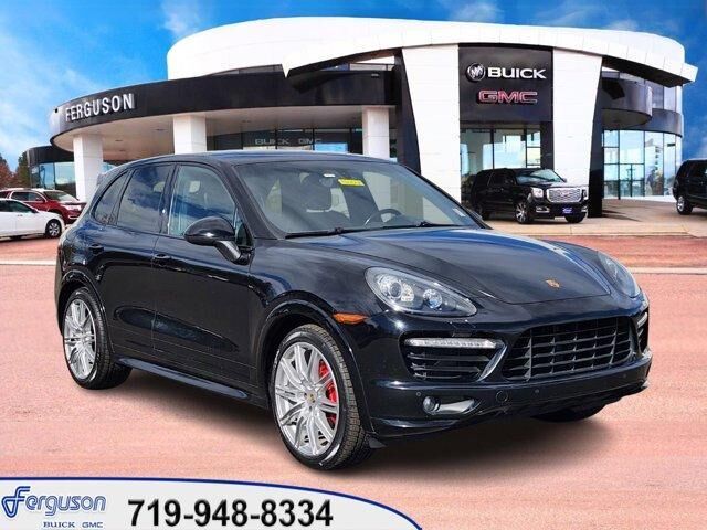 2013 PORSCHE Cayenne