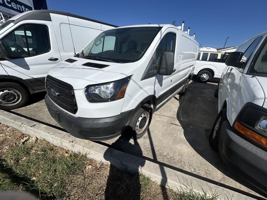 2019 FORD Transit