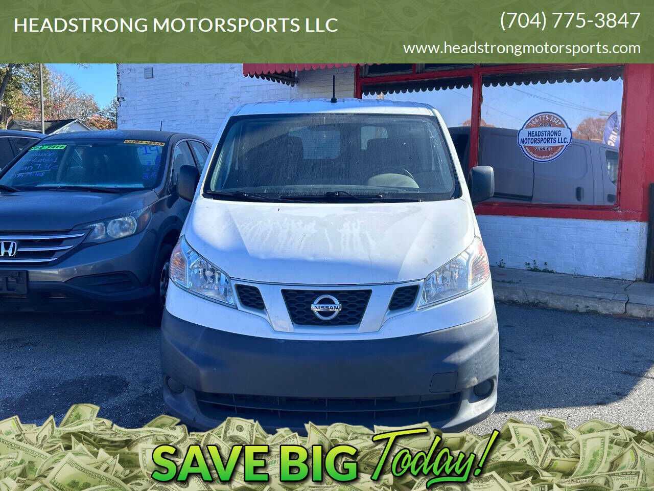 2015 NISSAN NV200