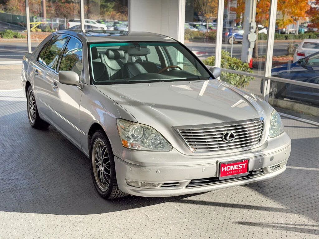 Lexus LS