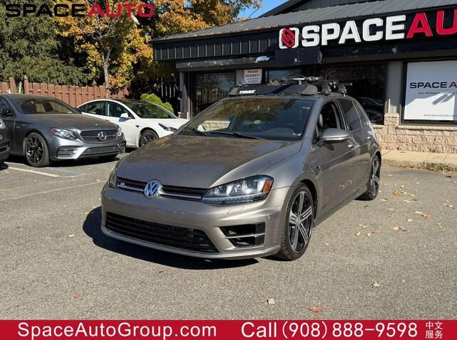 2016 VOLKSWAGEN Golf R