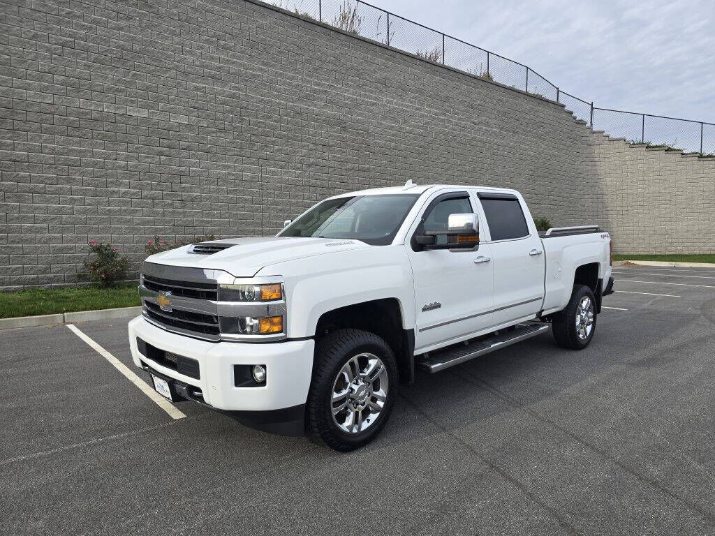2018 CHEVROLET Silverado