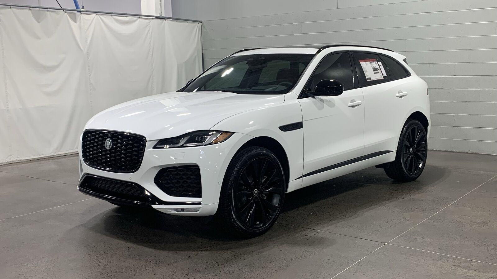 2026 JAGUAR F-Pace