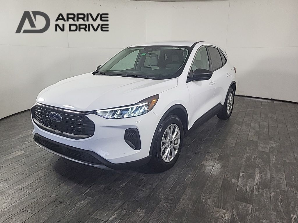 2024 FORD Escape