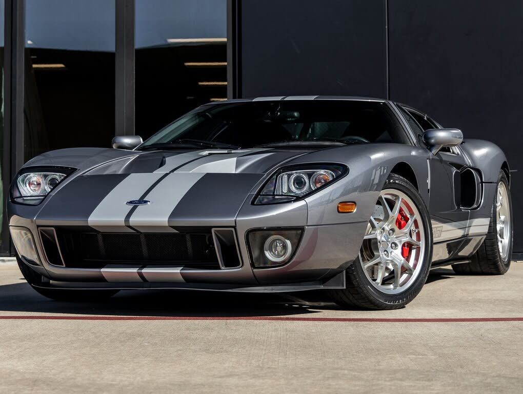 Ford GT