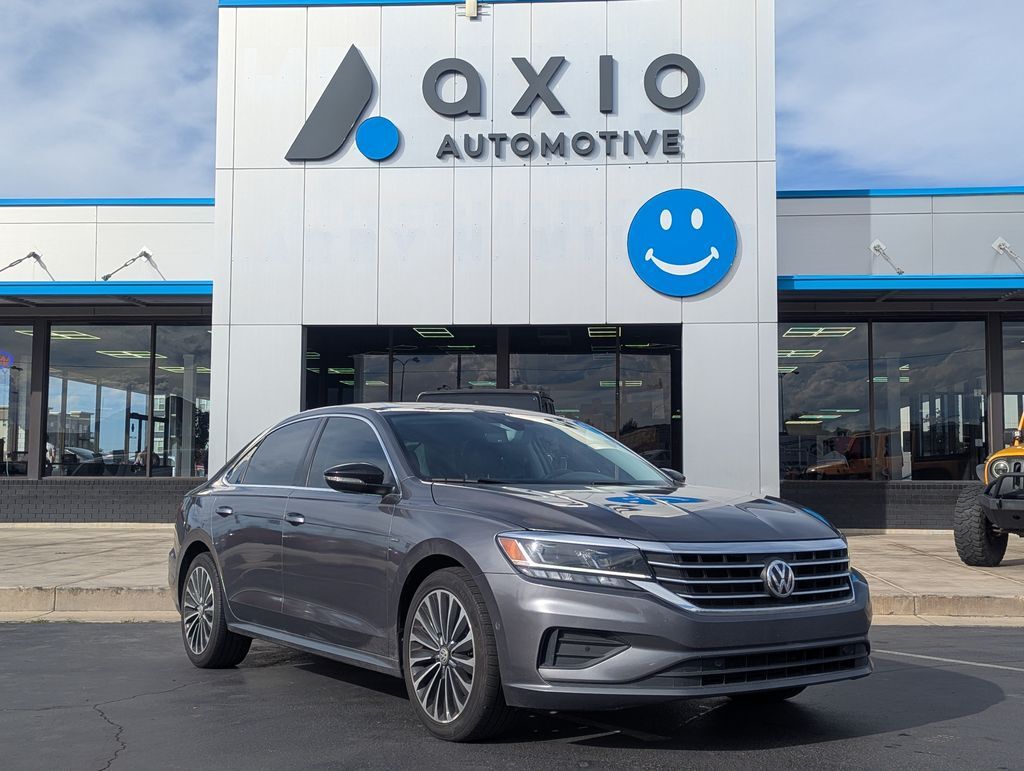 2022 VOLKSWAGEN Passat