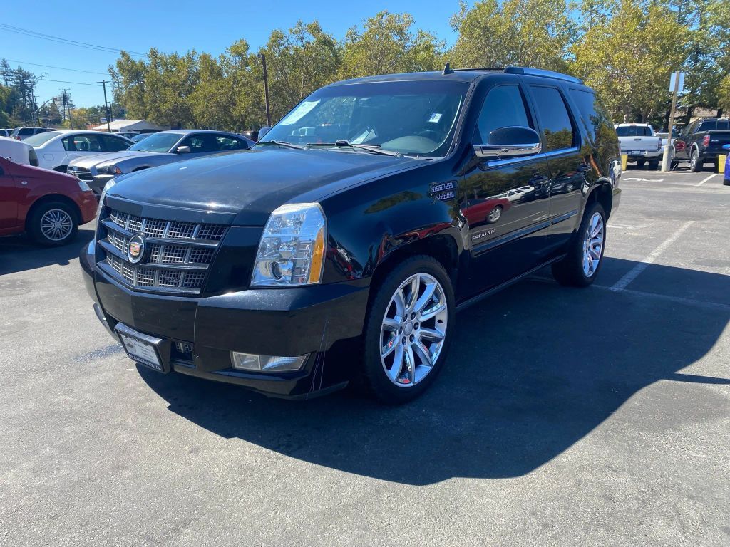 2013 CADILLAC Escalade