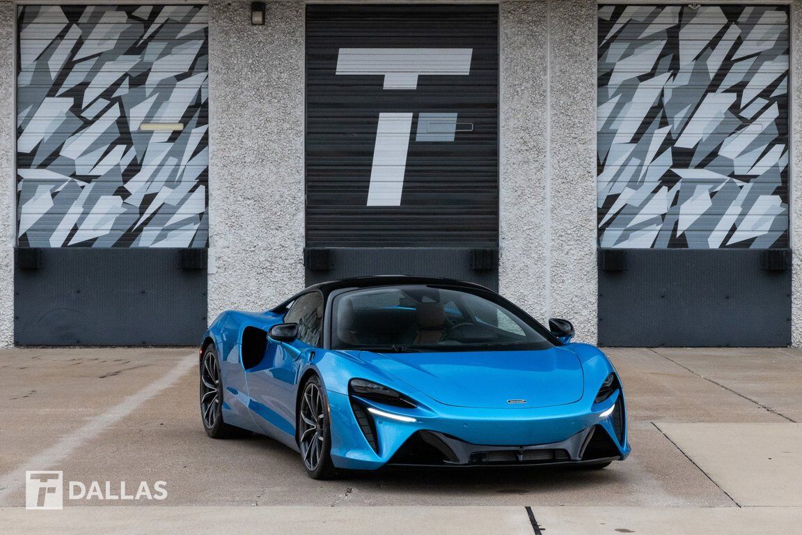 2023 MCLAREN ARTURA