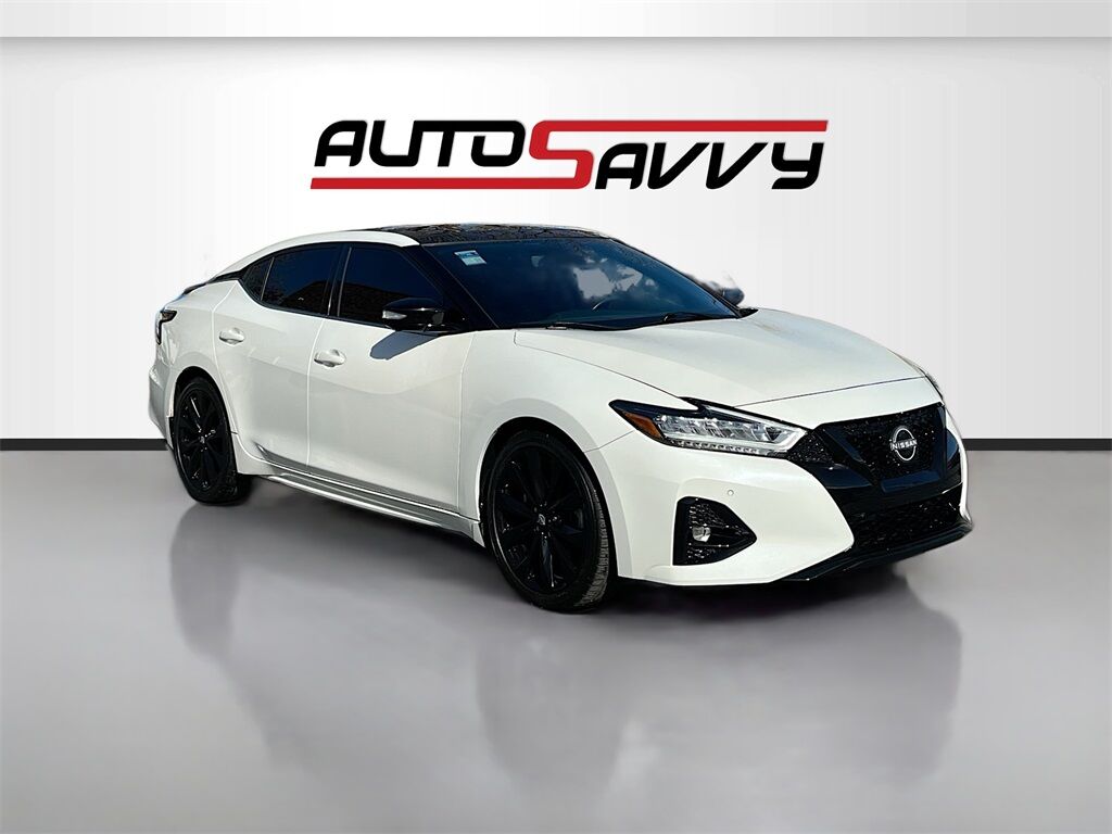 2023 NISSAN Maxima