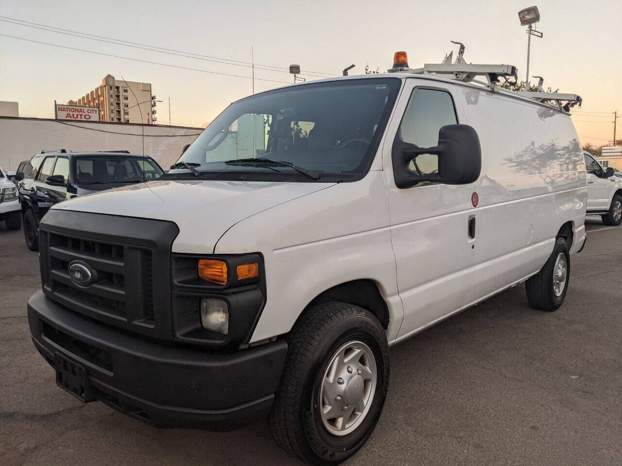 Ford E-250