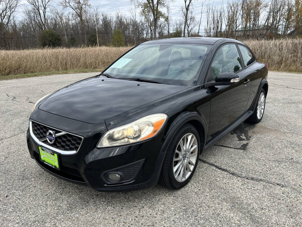 2011 VOLVO C30