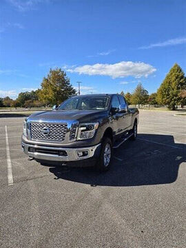 2016 NISSAN Titan