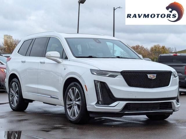 2020 CADILLAC XT6