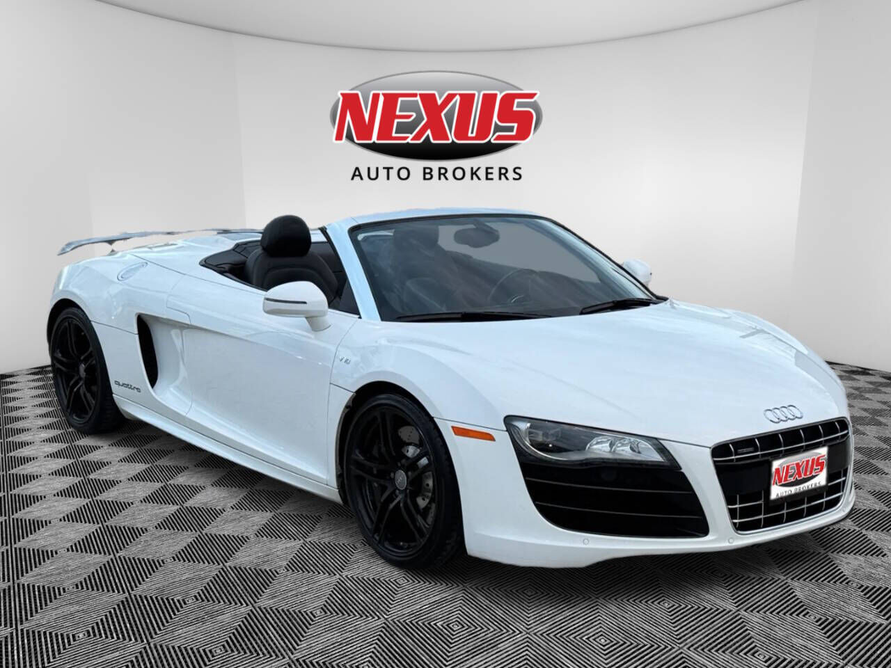 2011 AUDI R8