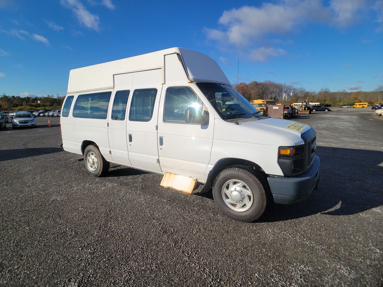 Ford E-250