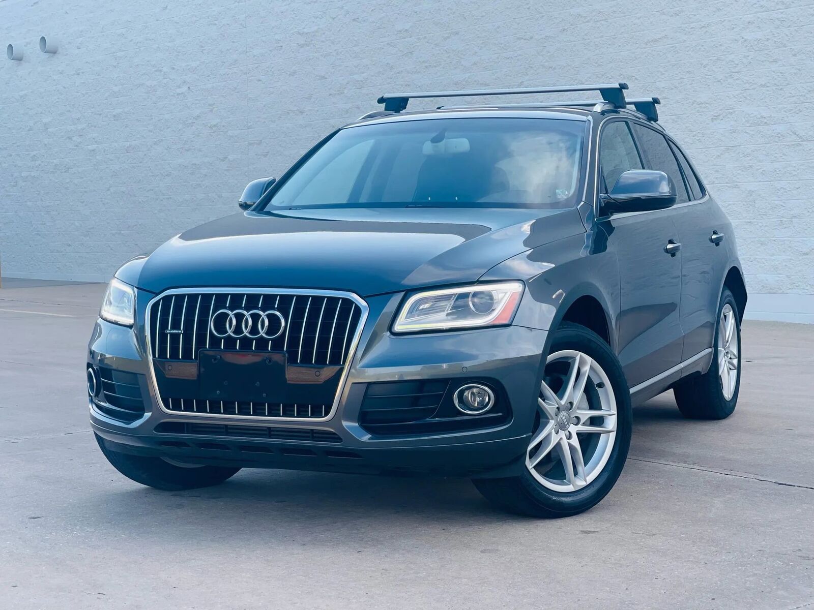 2016 AUDI Q5
