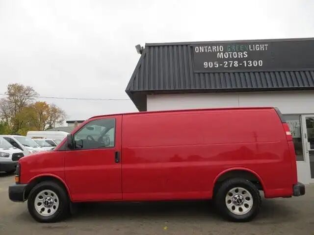 GMC Savana