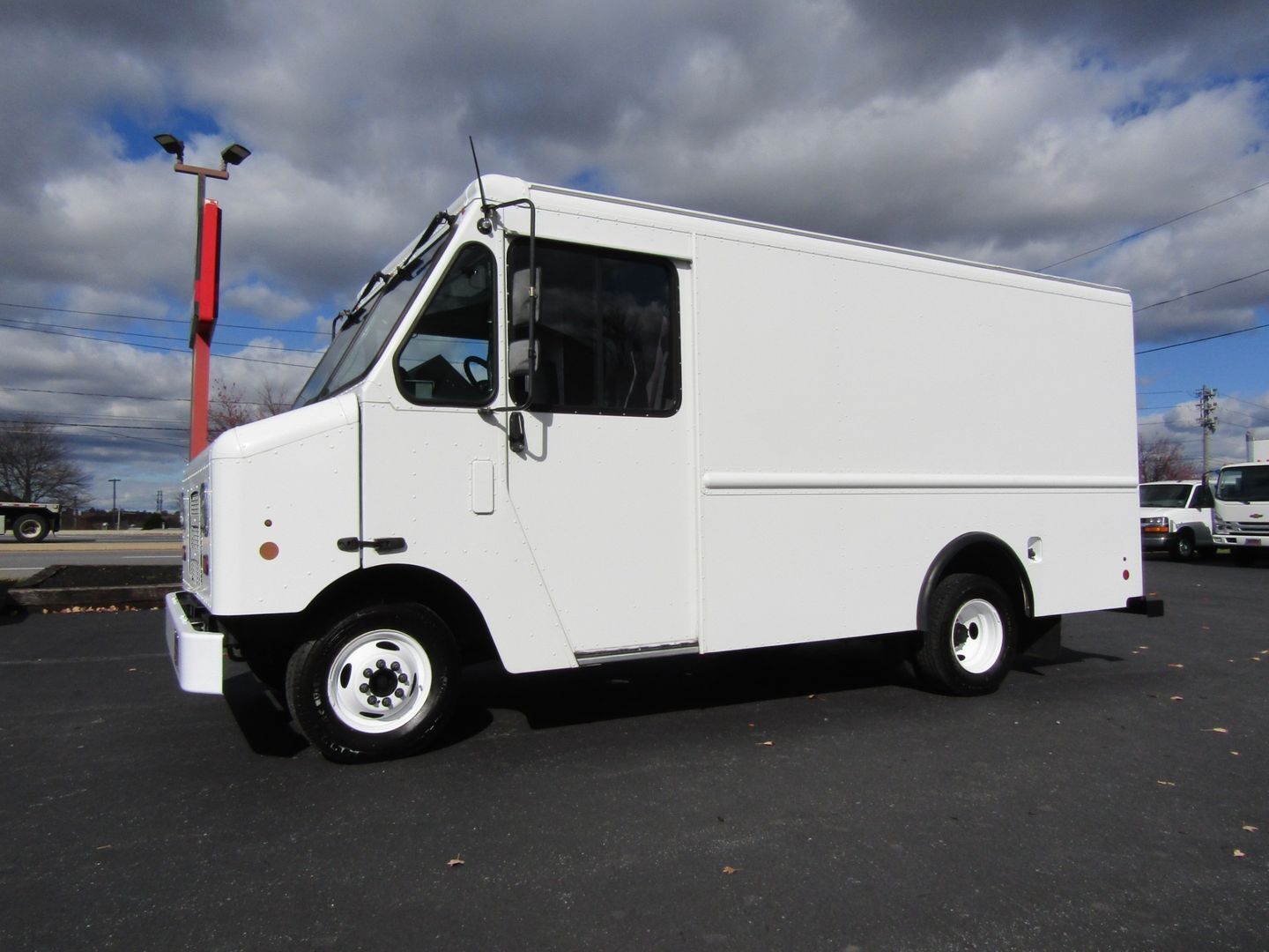 Ford E-350